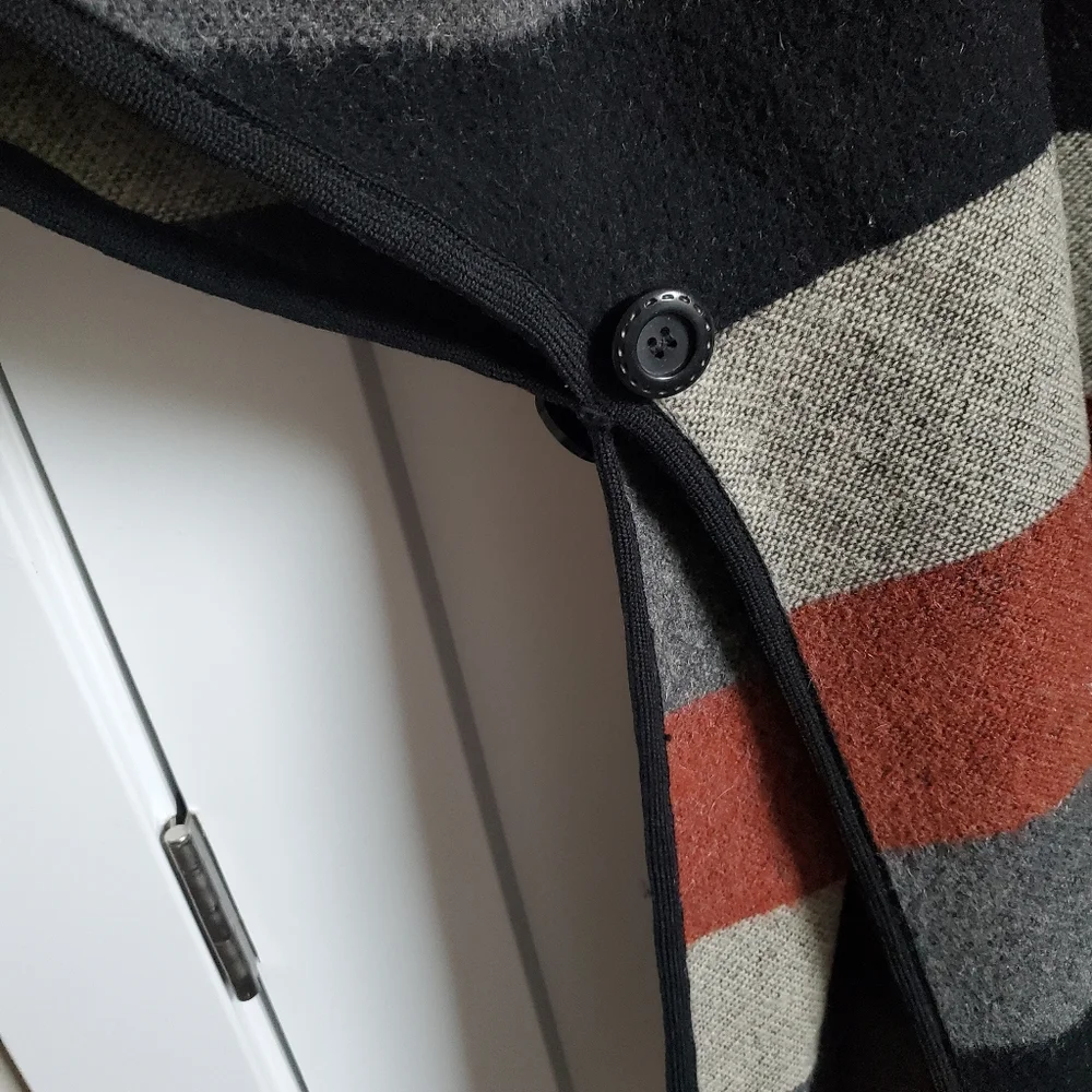 Vintage 1960's Bickler Gray and Rust Wool Blanket Cape Coat Made in England - Picture 12 of 17